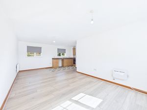 Photo 8- click for photo gallery